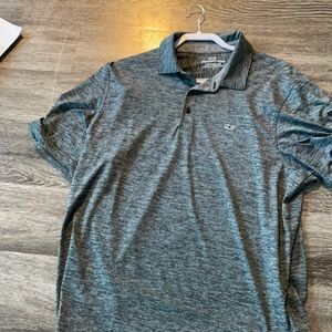 Vineyard vines polo size L